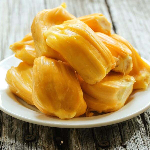 Peeled jackfruit from Thailand in a 0.25 kg pack, fresh and ready to eat, showing the textured yellow fruit pieces.